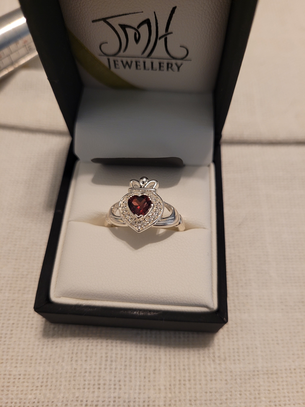JMH Jewellery Sterling Siler Rhodolite Claddagh Ring